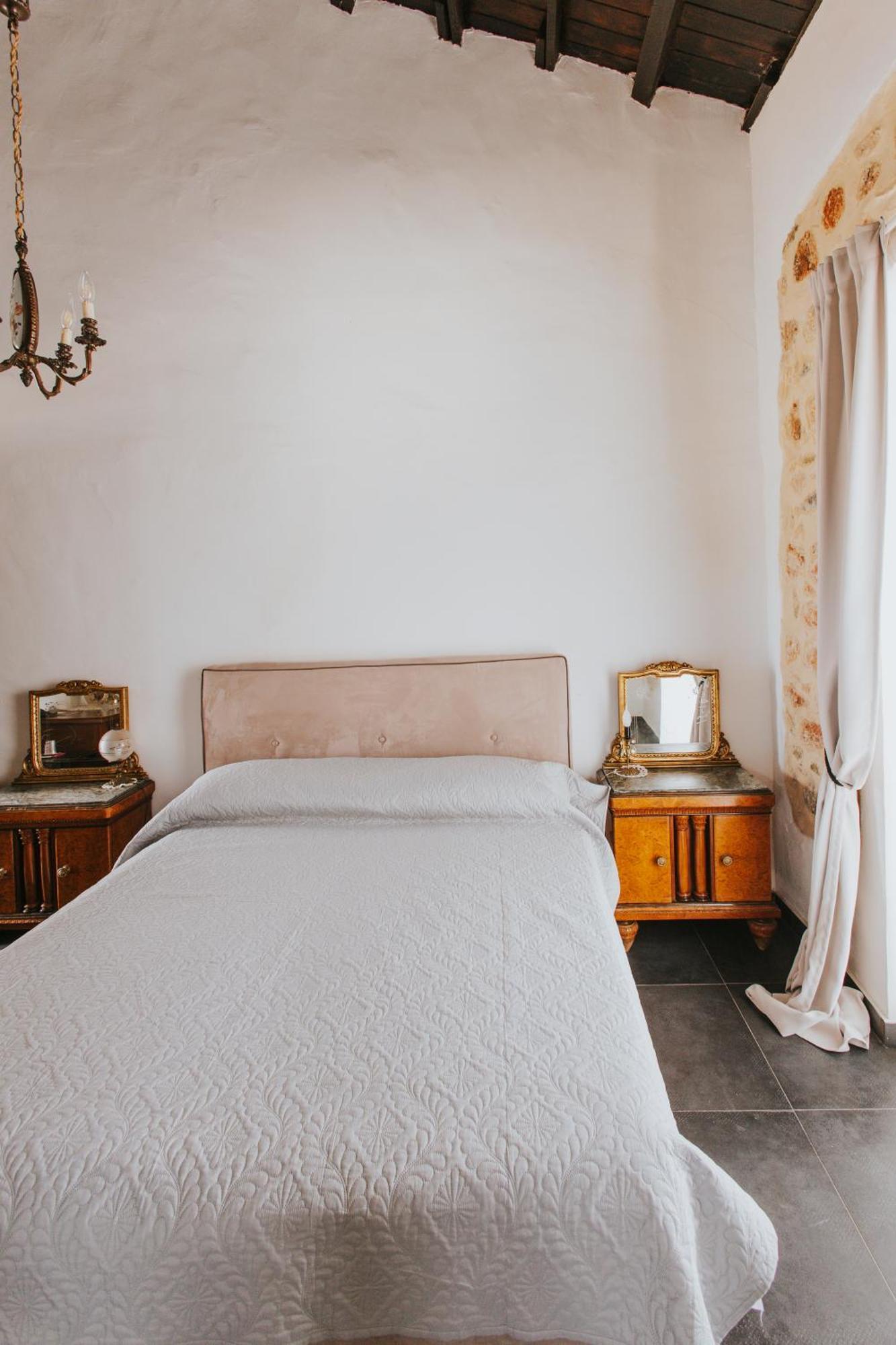 Bed and Breakfast Cosi Priziusi Vizzini Zewnętrze zdjęcie
